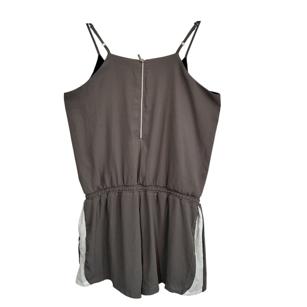 William Rast Gray Pocket Romper SZ L Justin Timberlake & Trace Ayala Collab NWT - Picture 2 of 10